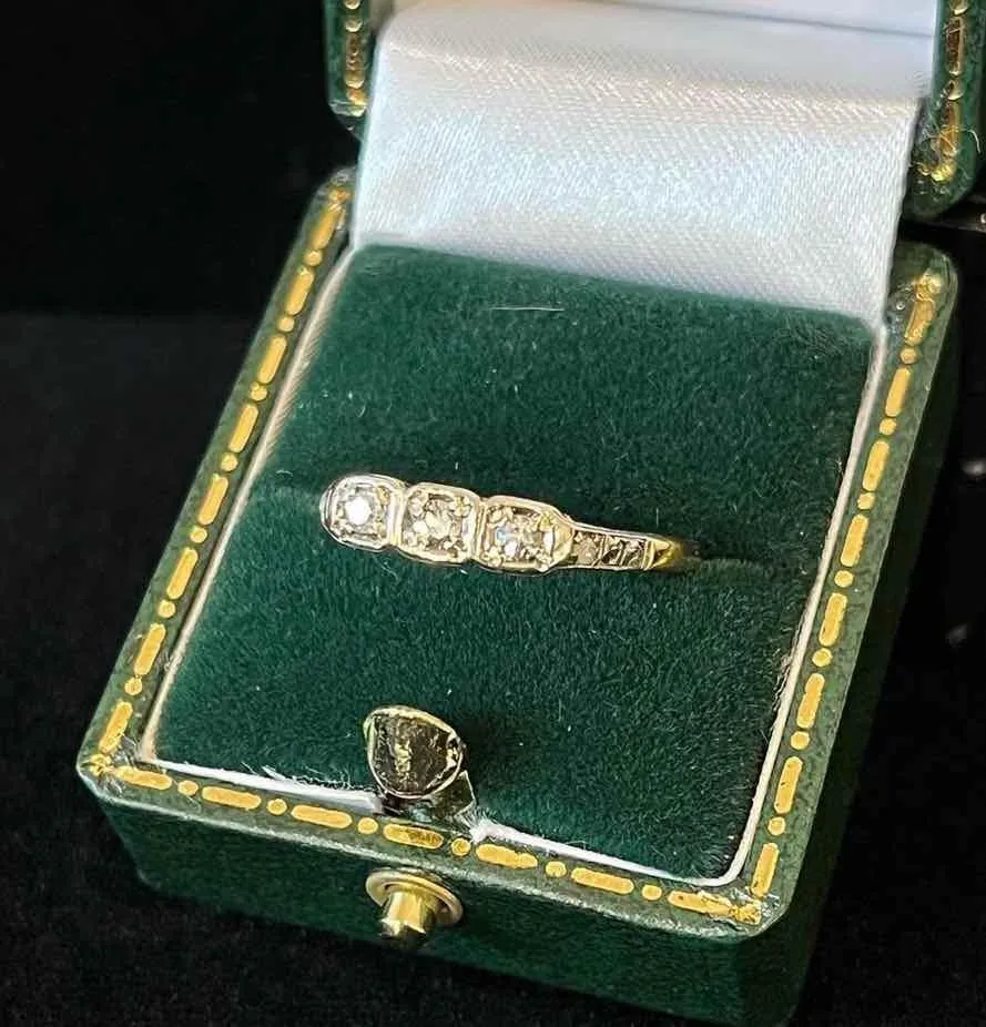 1920s Early Single Cut Diamond Trilogy Ring