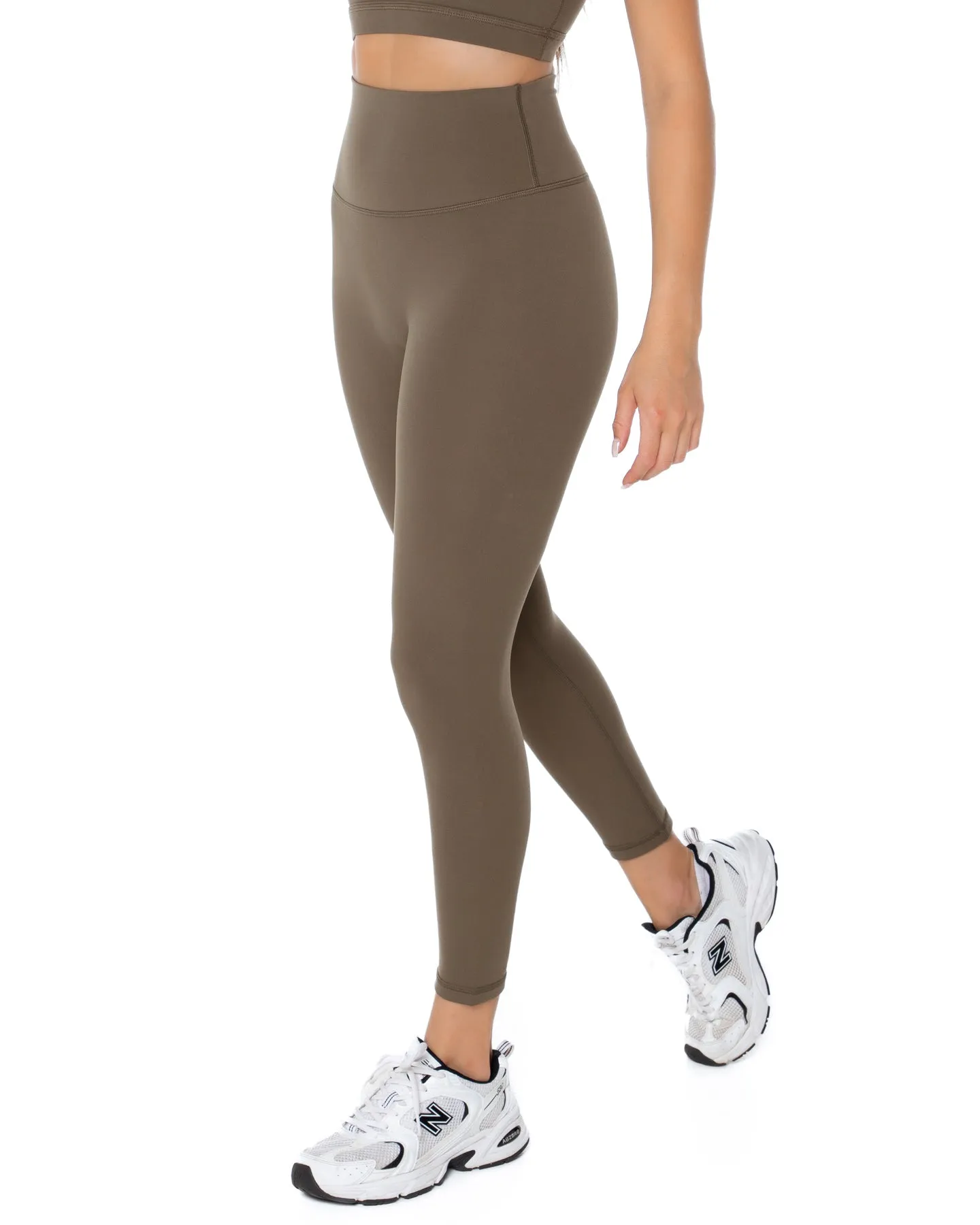 7/8 Aura Scrunch Leggings - Dusty Khaki