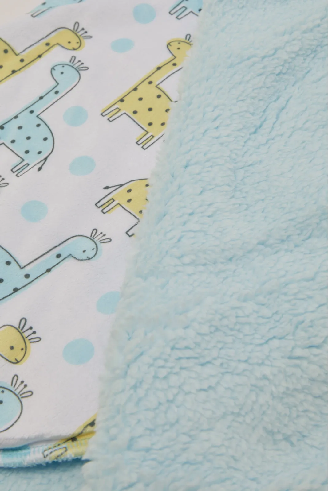 Baby Blue Giraffe Print Fleece Sherpa Blanket