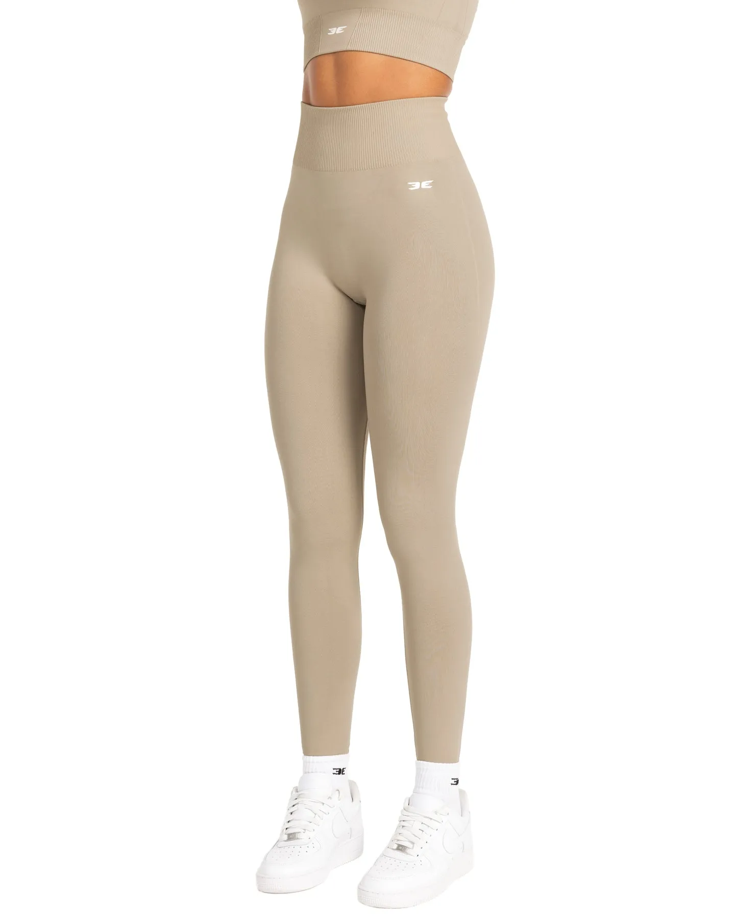 Elite Seamless V2 Leggings - Beige (Subtle Scrunch)