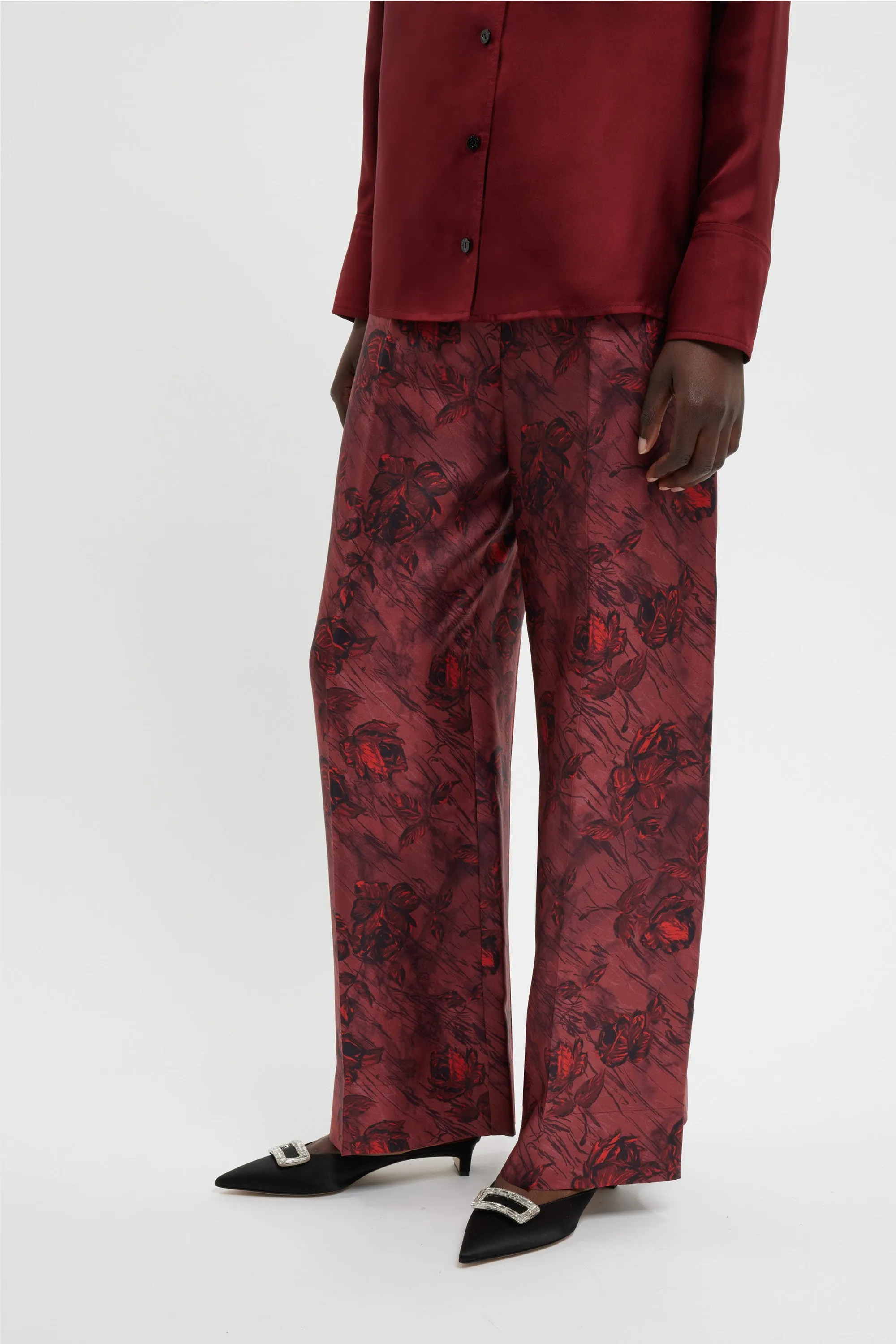 Heqet Trousers In Red Roses On Marble Print Silk Twill