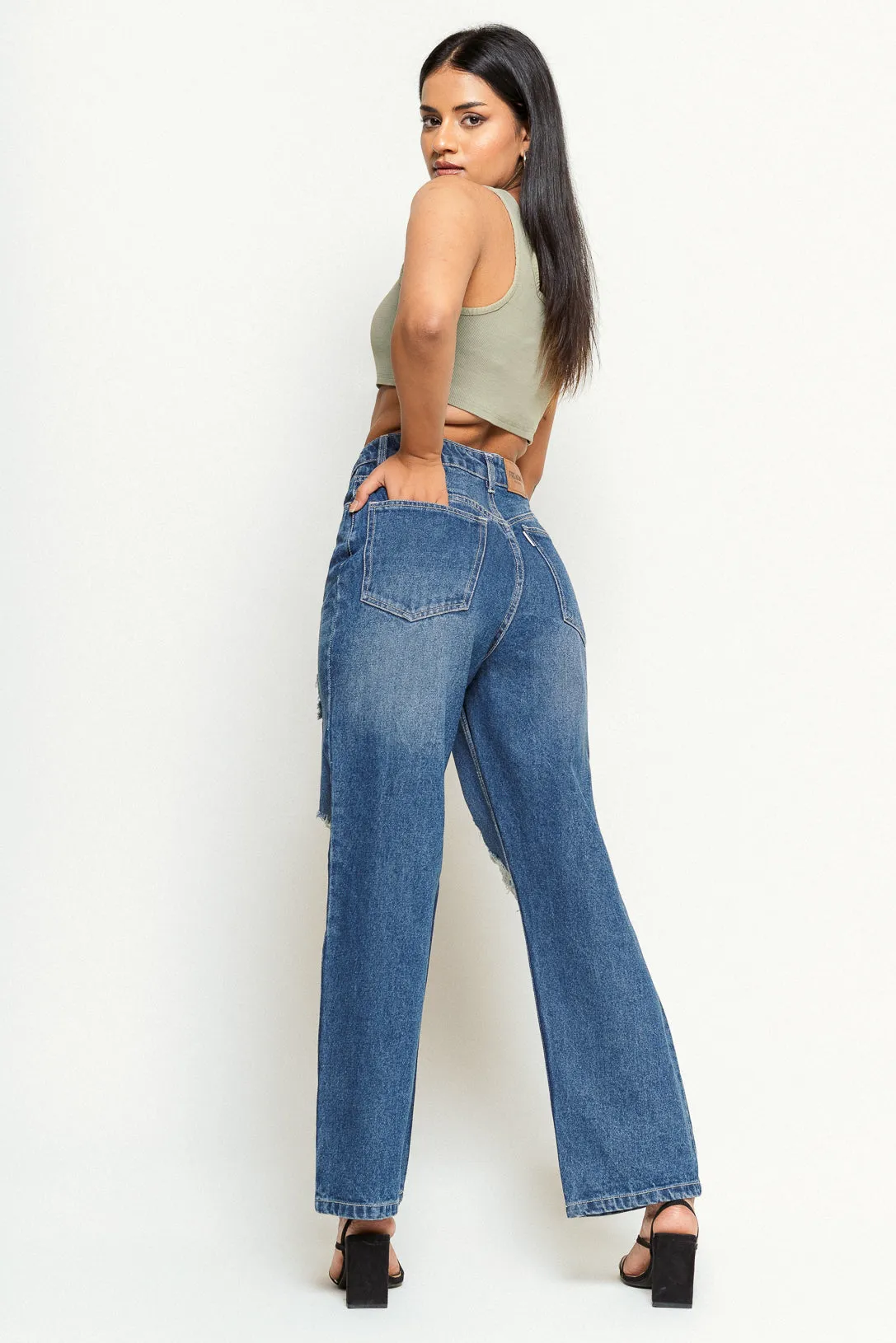 Modish Straight Jeans