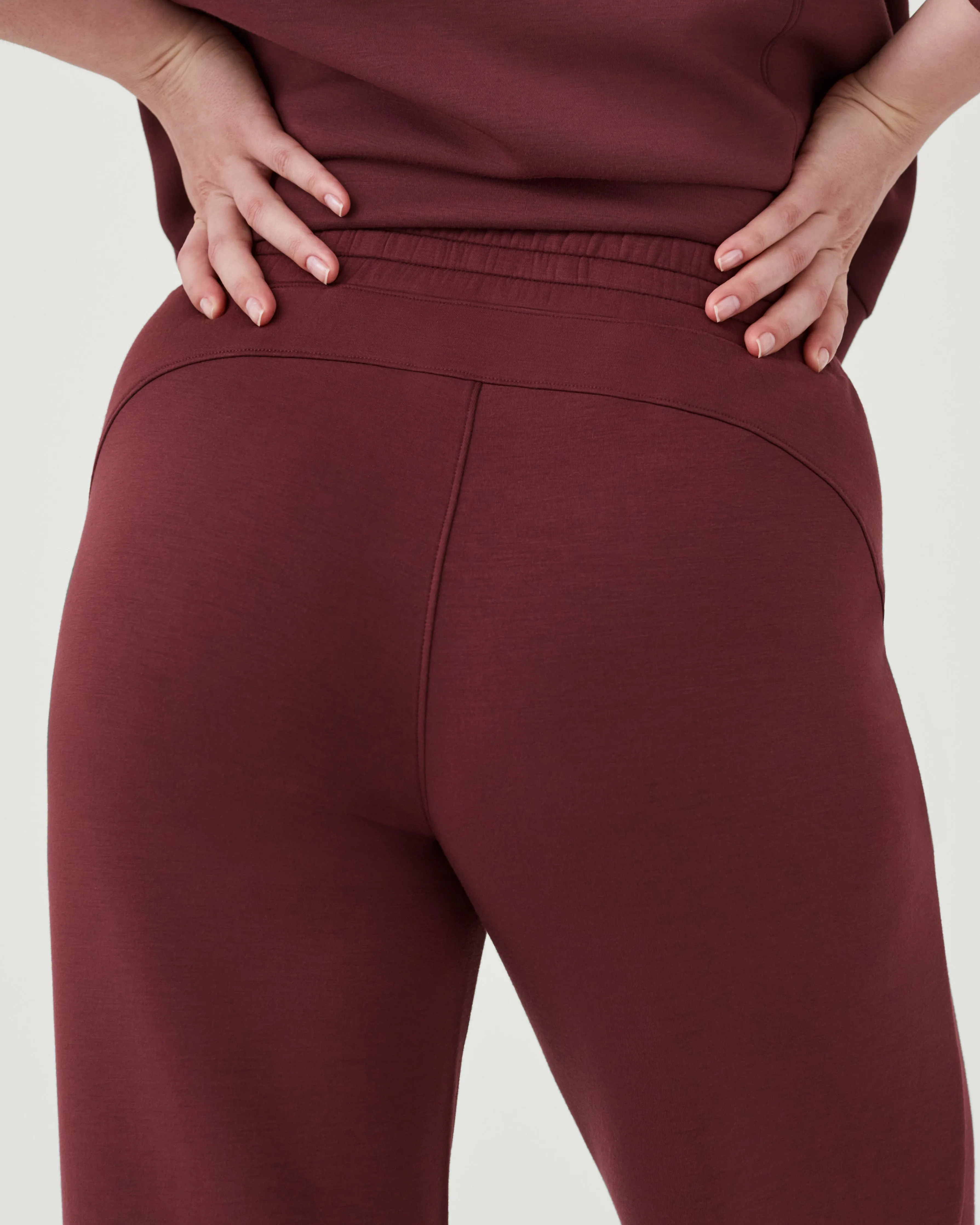 SPANX AirEssentials Wide Leg Pant