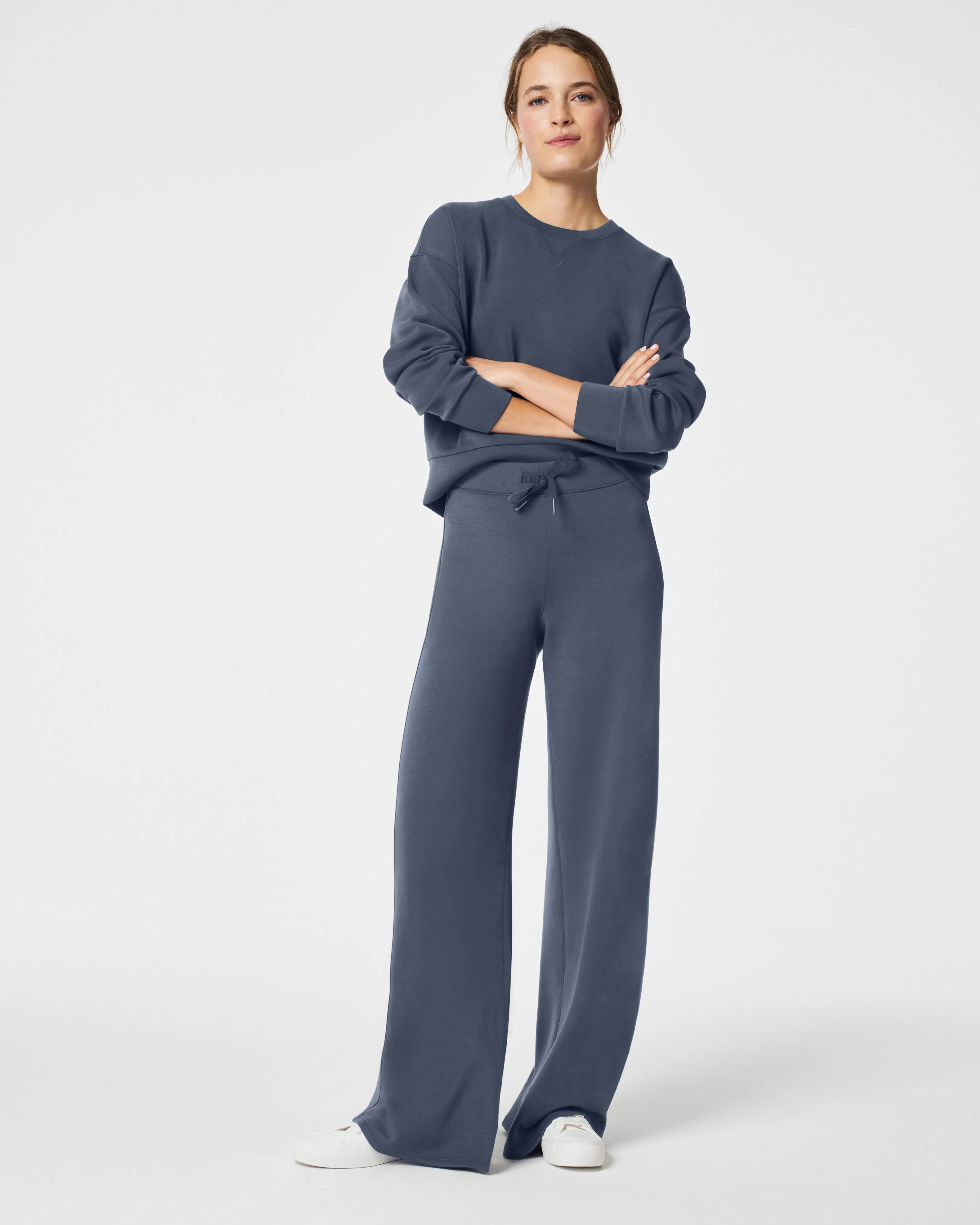 SPANX AirEssentials Wide Leg Pant