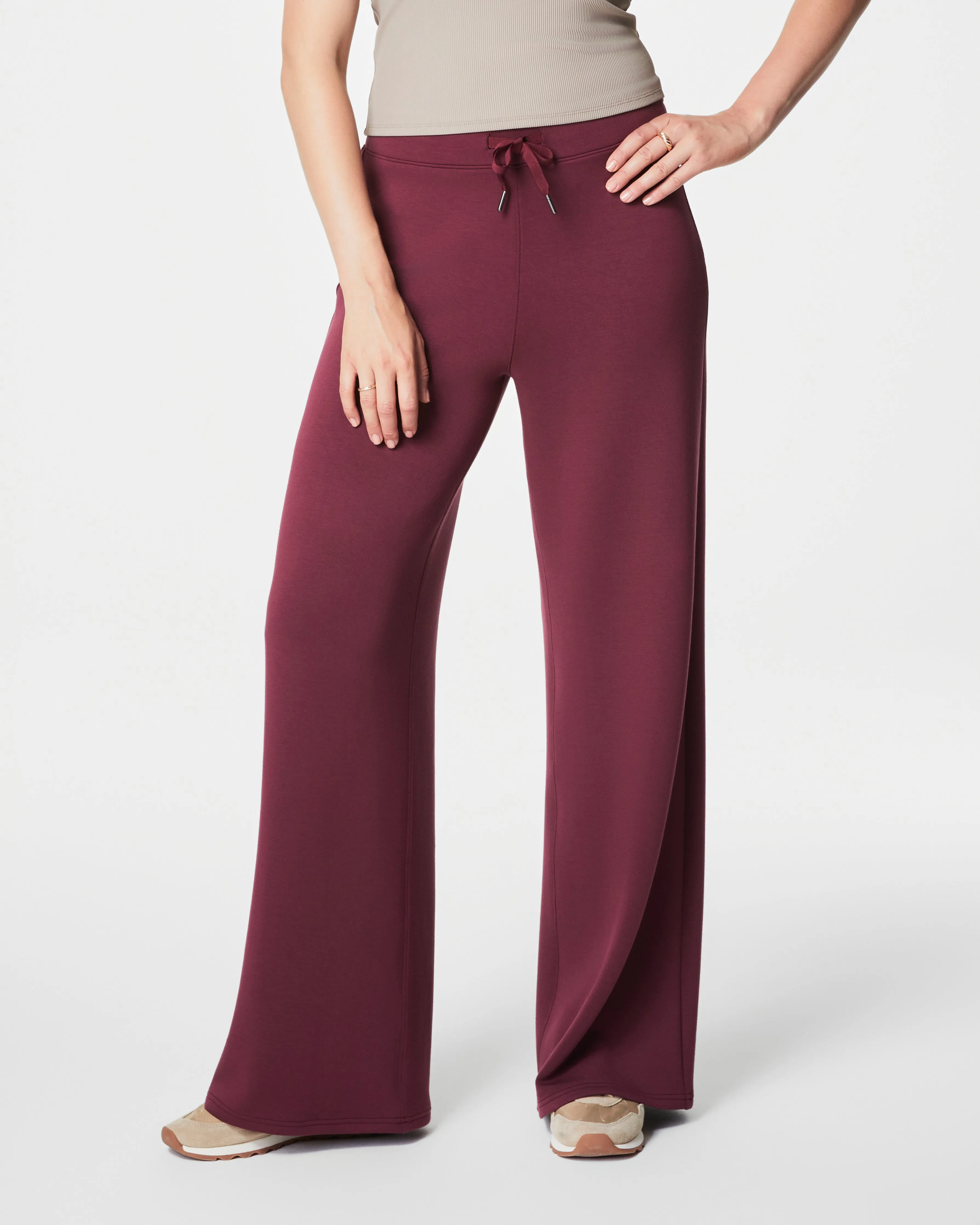 SPANX AirEssentials Wide Leg Pant