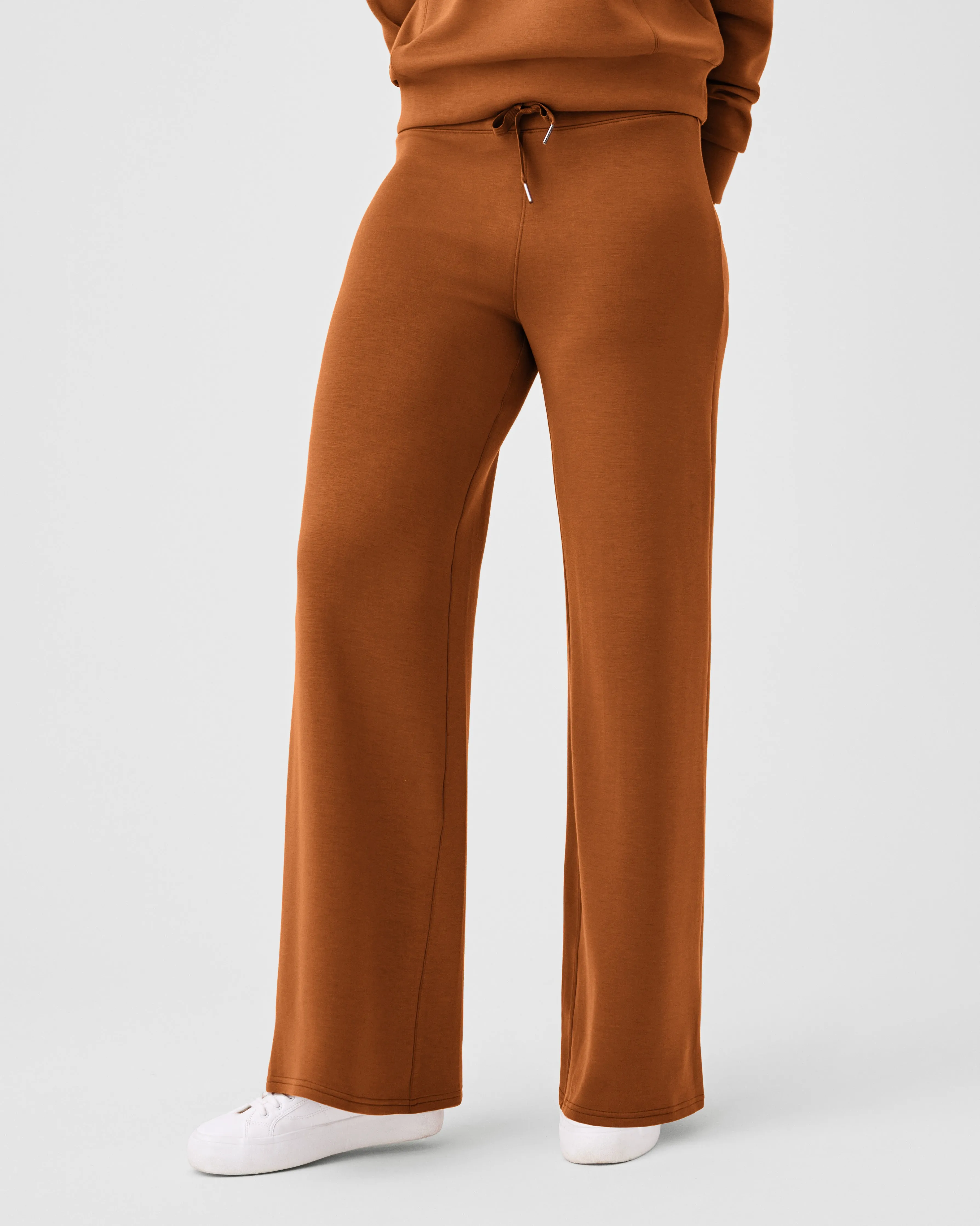 SPANX AirEssentials Wide Leg Pant