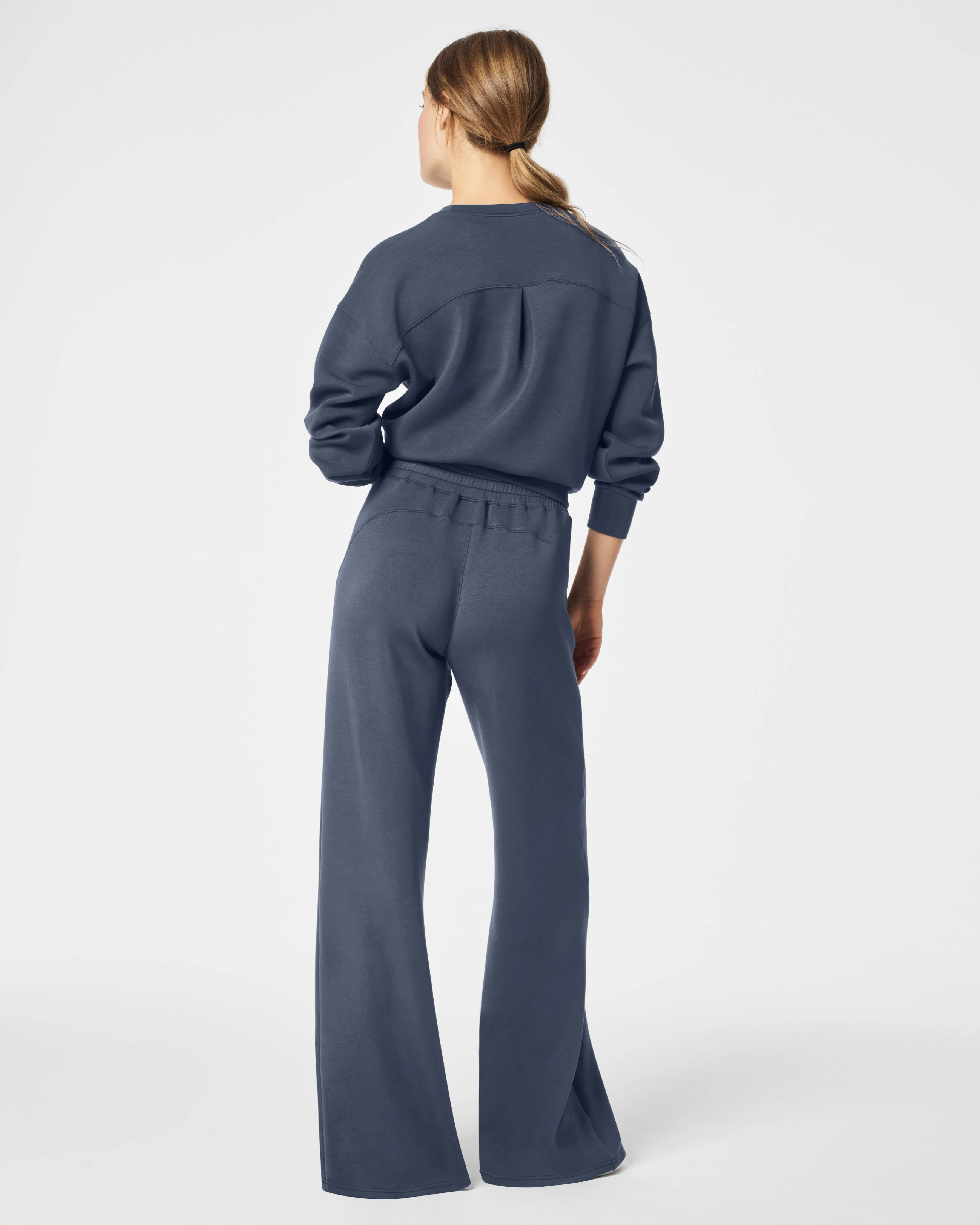 SPANX AirEssentials Wide Leg Pant